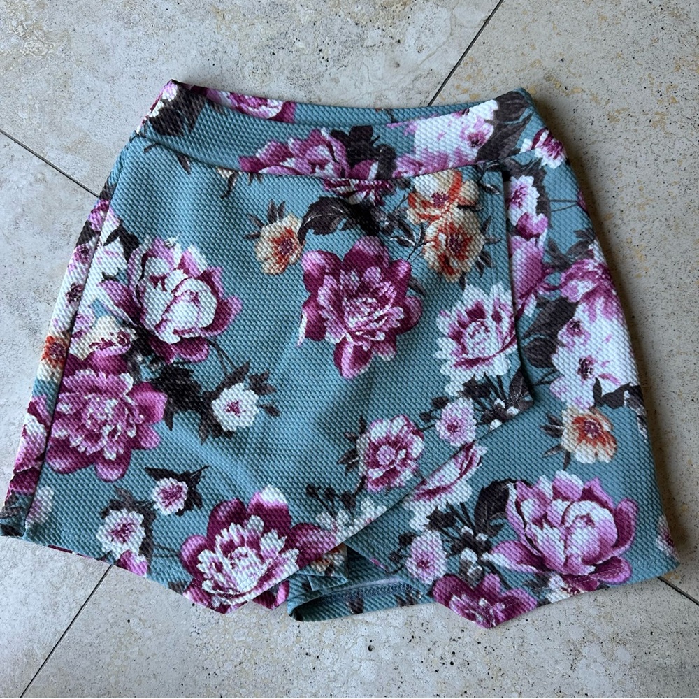 Floral Mini Skirt Skort with Built in Shorts Pink Rose Blue Green Base X-Small